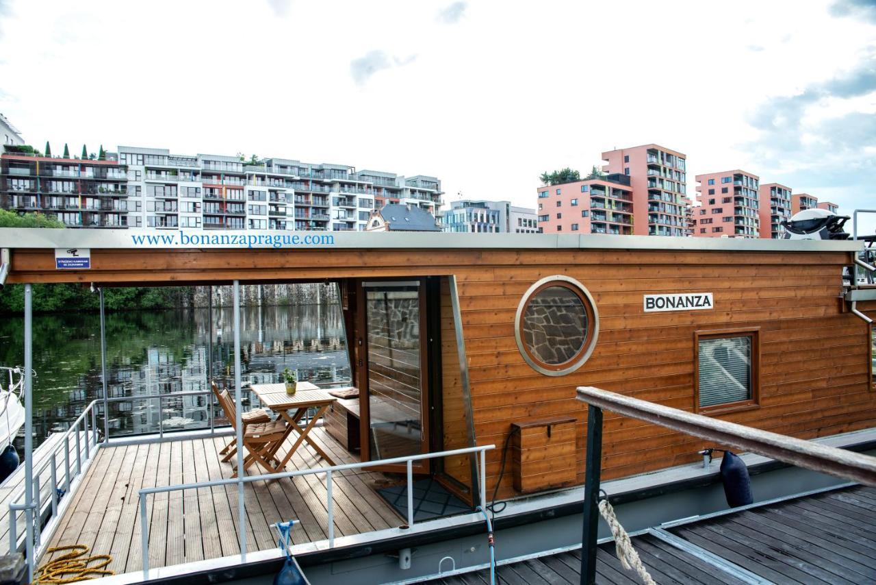 Hotel Houseboat Bonanza Praga Esterno foto